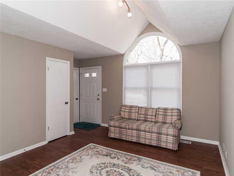 4223 Clarendon Road Indianapolis, IN 46208 - Photo 3 of 22 Gallery Image 3