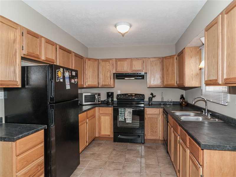 4223 Clarendon Road Indianapolis, IN 46208 - Photo 7 of 22 Gallery Image 7