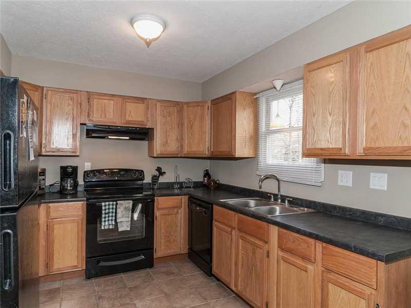4223 Clarendon Road Indianapolis, IN 46208 - Photo 8 of 22 Gallery Image 8