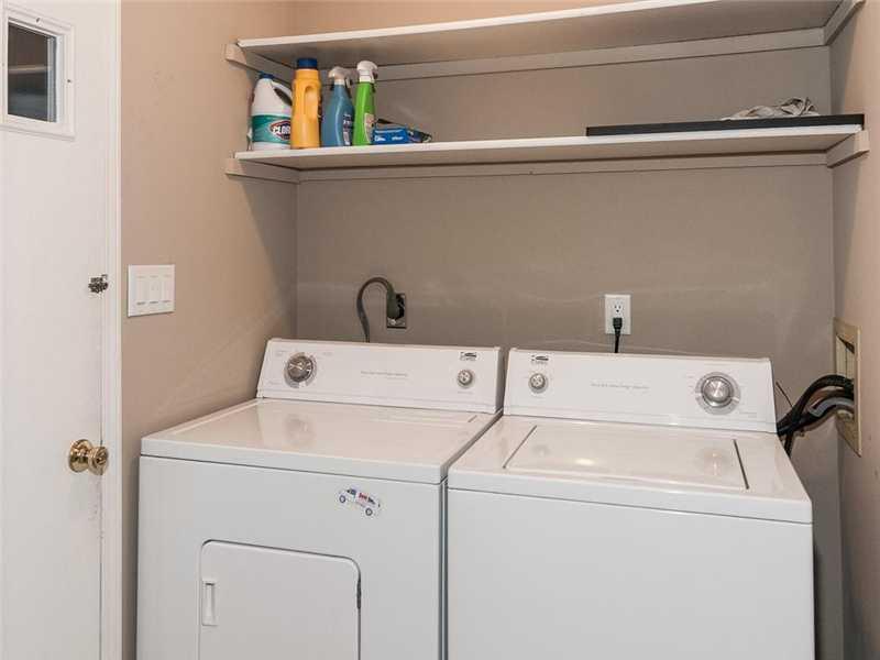 4223 Clarendon Road Indianapolis, IN 46208 - Photo 10 of 22 Gallery Image 10