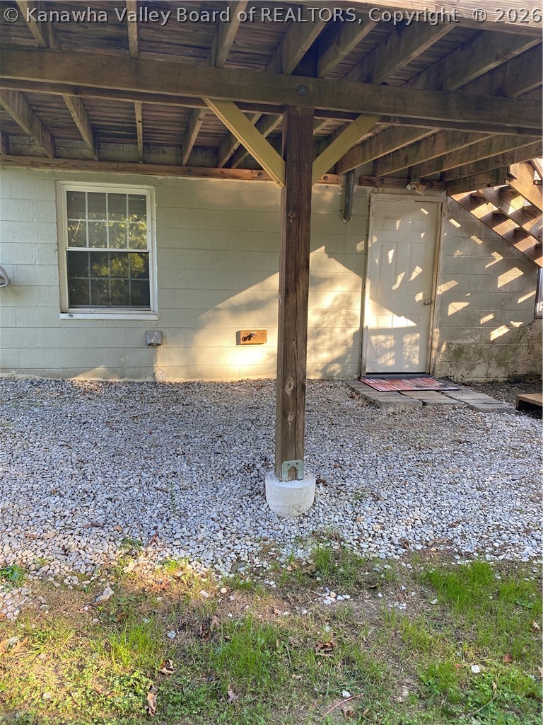 61 Washington Street Elkview, WV 25071 - Photo 6 of 41 Gallery Image 6