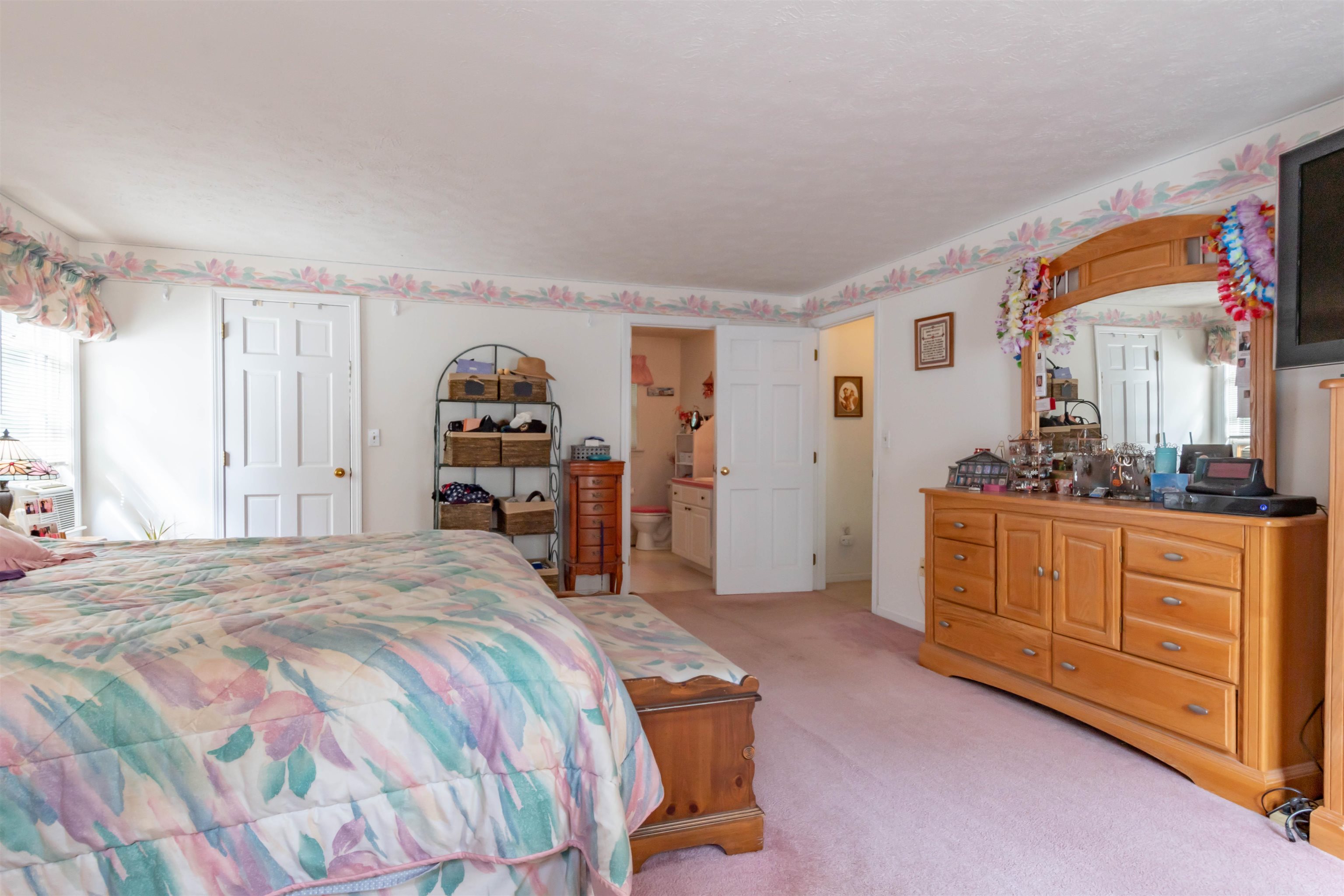 146 Wason Road Hudson, NH 03051 - Photo 20 of 33