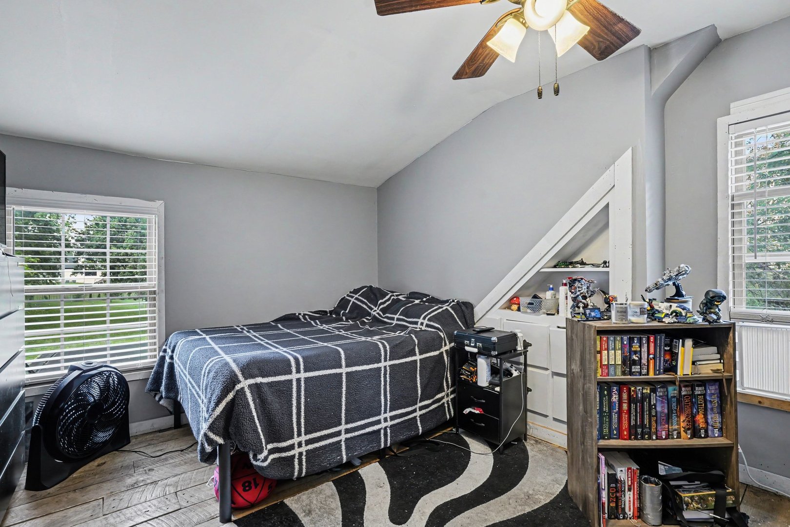 5S254 Radcliff Road Naperville, IL 60563 - Photo 20 of 32