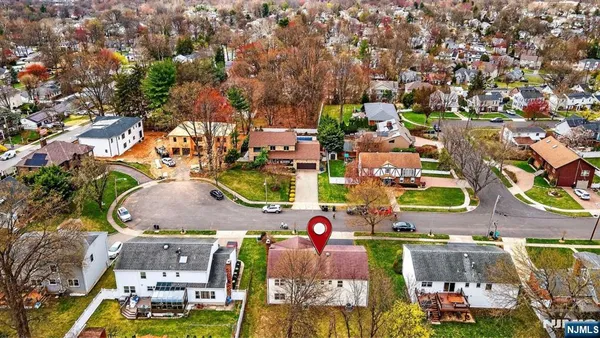 $975,000 | 392 Mercer Avenue, River Edge, NJ 07661