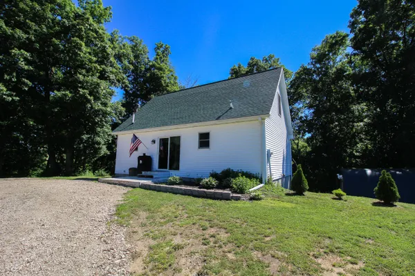 $385,000 | 60061 Shafer Brothers Road, Three Rivers, MI 49093