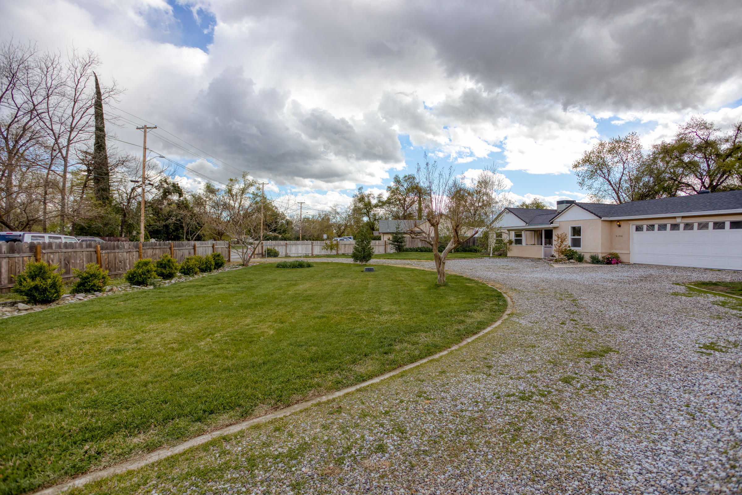 5196 East Bonnyview Road Redding, CA 96001 - Photo 33 of 37 HV7A8483