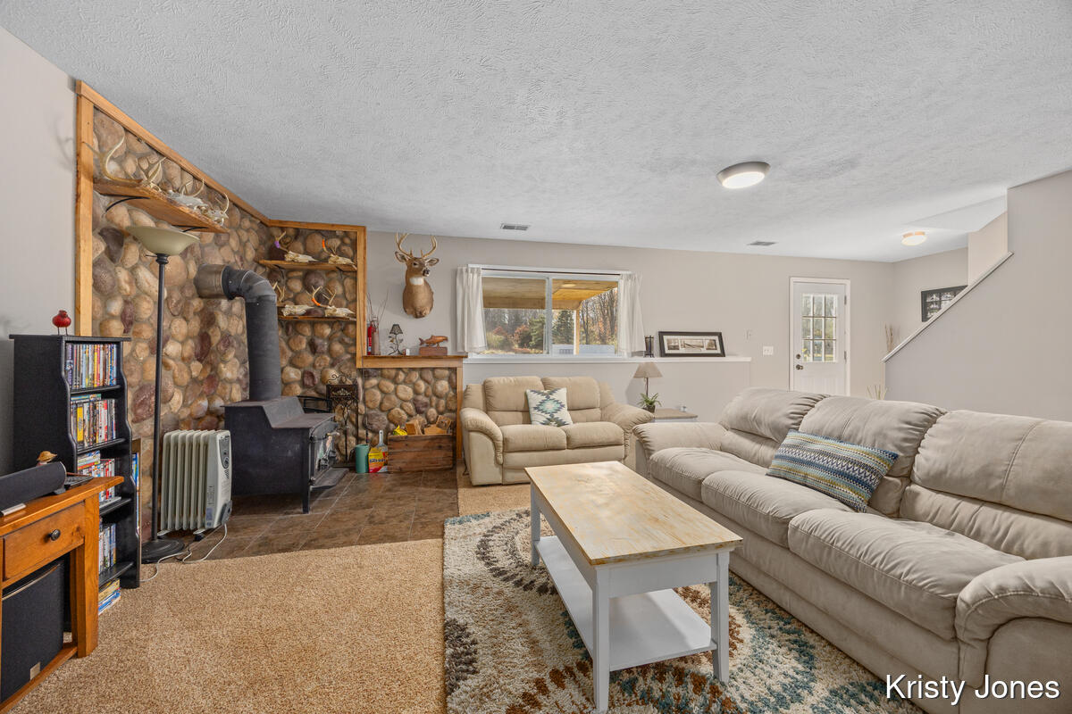 7445 West Irving Road Middleville, MI 49333 - Photo 23 of 39 7445-Irving_022