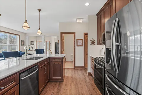 $480,000 | 4134 Oakbrooke Trail, Eagan, MN 55122
