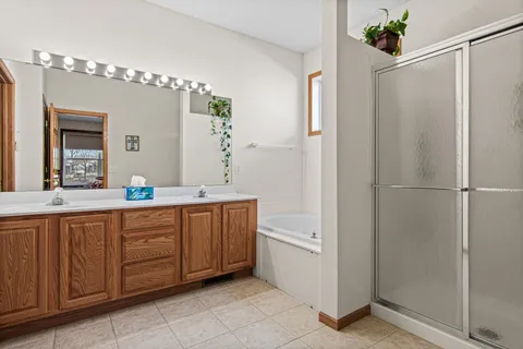 $480,000 | 4134 Oakbrooke Trail, Eagan, MN 55122