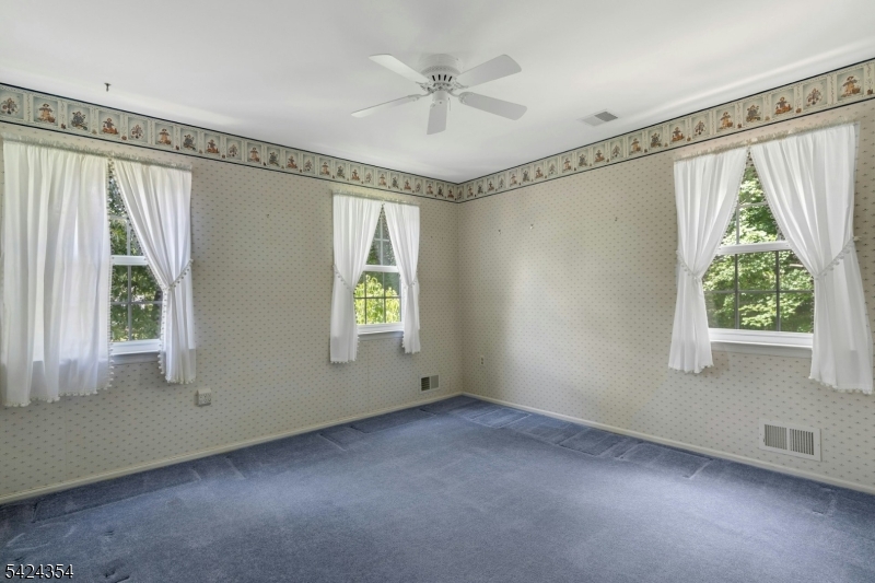 24 Stockade Road Warren, NJ 07059 - Photo 30 of 46