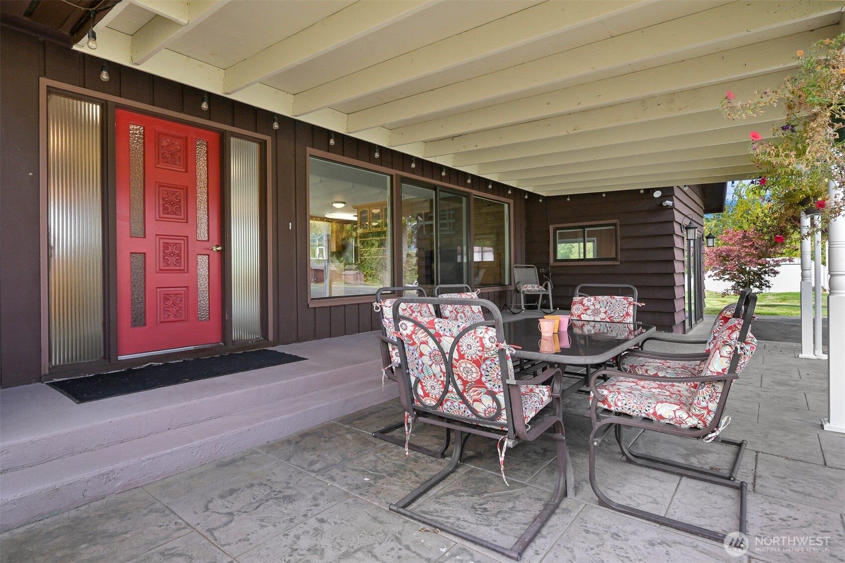 3620 East Smith Road Bellingham, WA 98226 - Photo 6 of 40 Gallery Image 6