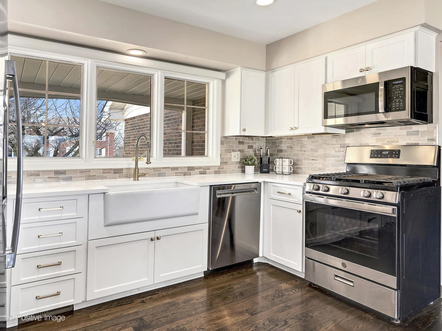 1626 Royal Oak Road Darien, IL 60561 - Photo 16 of 32