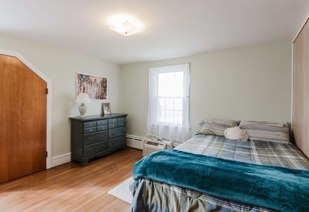 964 Pearce Street Fall River, MA 02720 - Photo 14 of 22