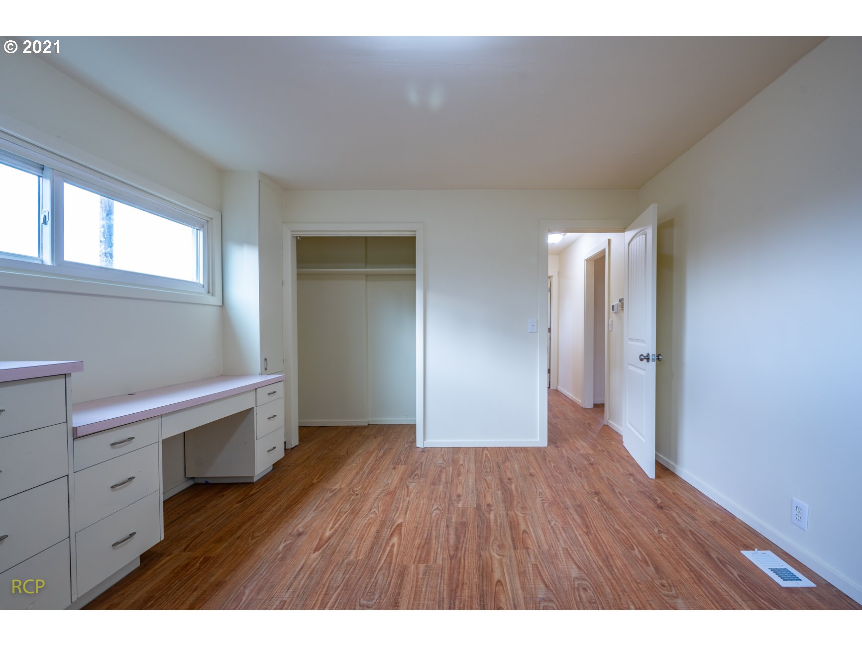 921 Toliver Road Molalla, OR 97038 - Photo 10 of 22 Gallery Image 10