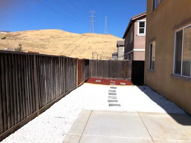 $3,500 | 2210 Botany Bay Drive, Pittsburg, CA 94565