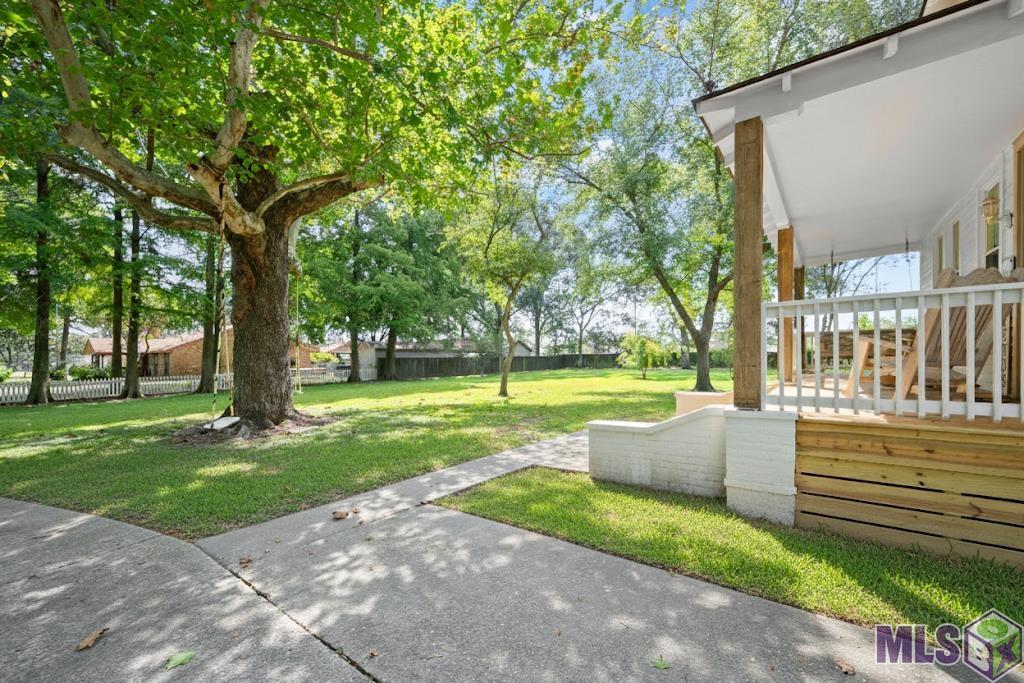 3953 Bird Heights Avenue Addis, LA 70710 - Photo 4 of 46
