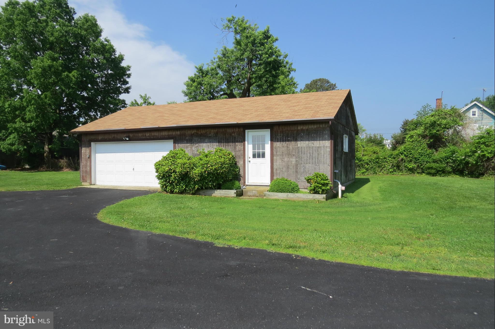 4883 Fairbank Road Tilghman, MD 21671 - Photo 9 of 28 Garage and Workshop