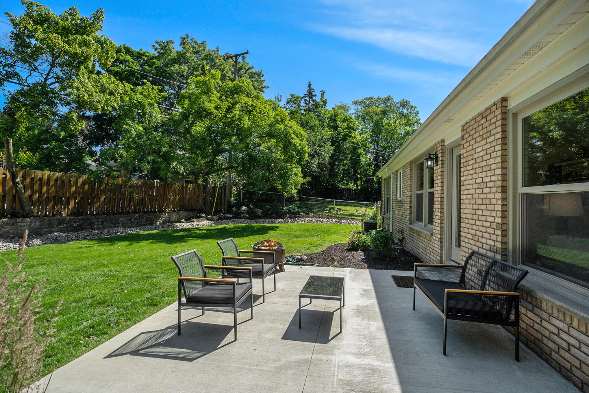 2627 Berwyck Road Southeast East Grand Rapids, MI 49506 - Photo 44 of 44 056_dsc07592