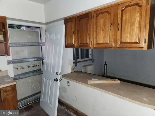 a view of a storage & utility room