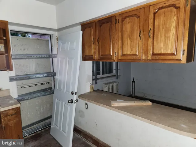 a view of a storage & utility room