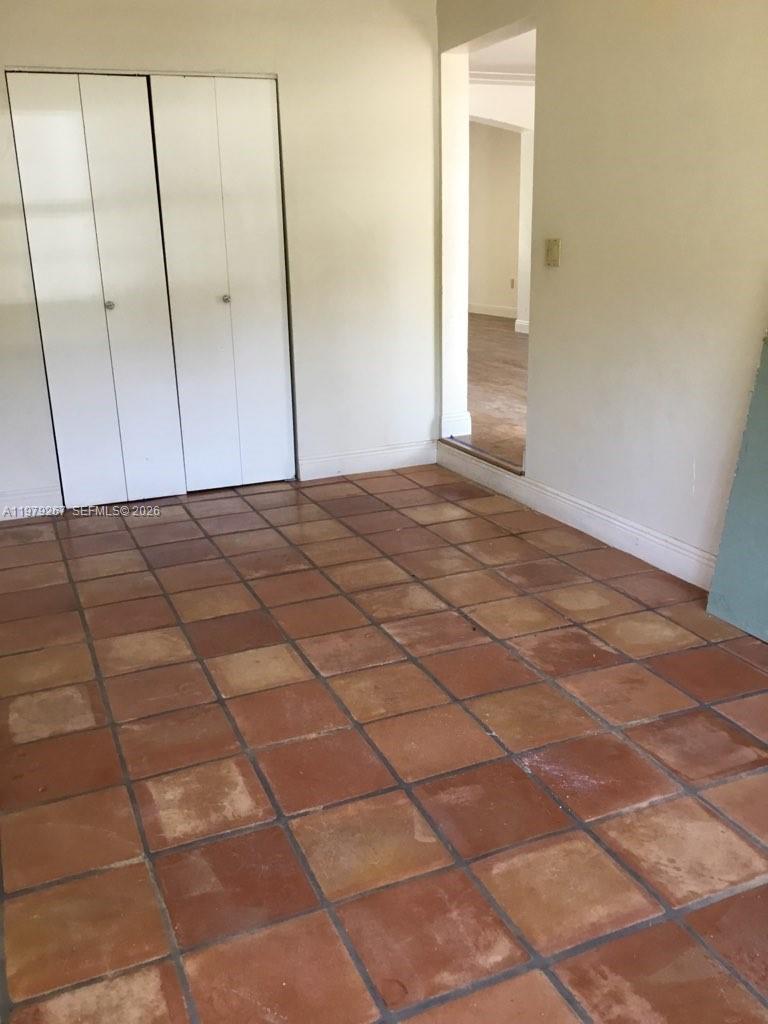 8927 Hawthorne Avenue Surfside, FL 33154 - Photo 15 of 40