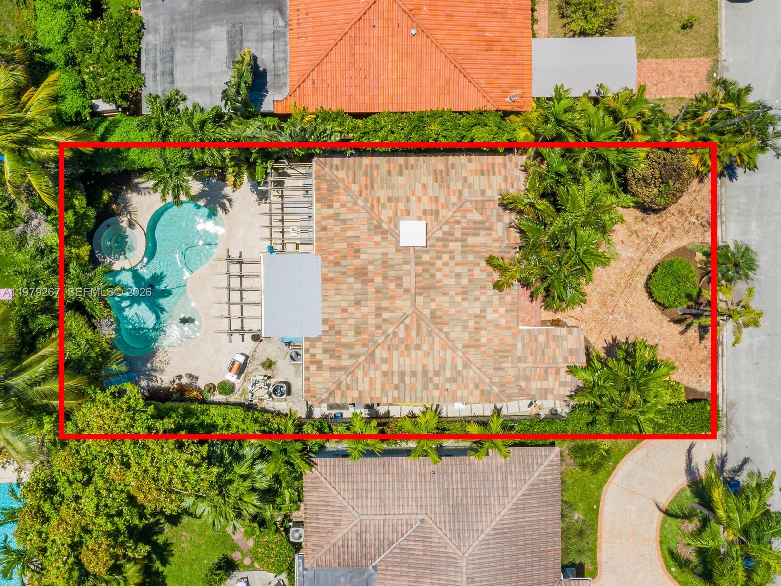 8927 Hawthorne Avenue Surfside, FL 33154 - Photo 29 of 40