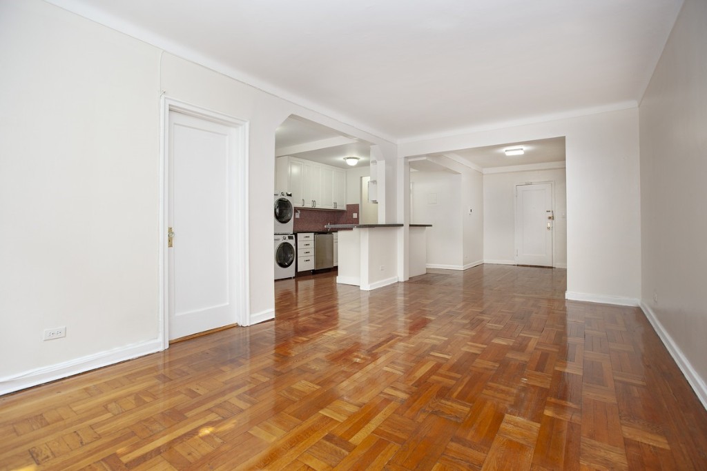 20 Clinton Street, Unit 2F Manhattan, NY 10002 - Photo 8 of 18 Photo 8