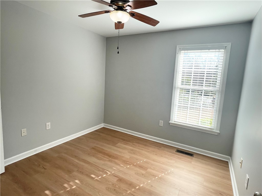 101 Lakeview Circle Clemson, SC 29631 - Photo 11 of 19