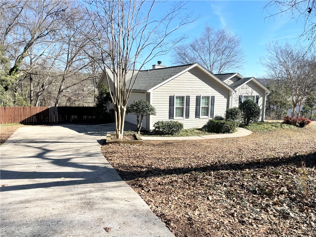 101 Lakeview Circle Clemson, SC 29631 - Photo 2 of 19