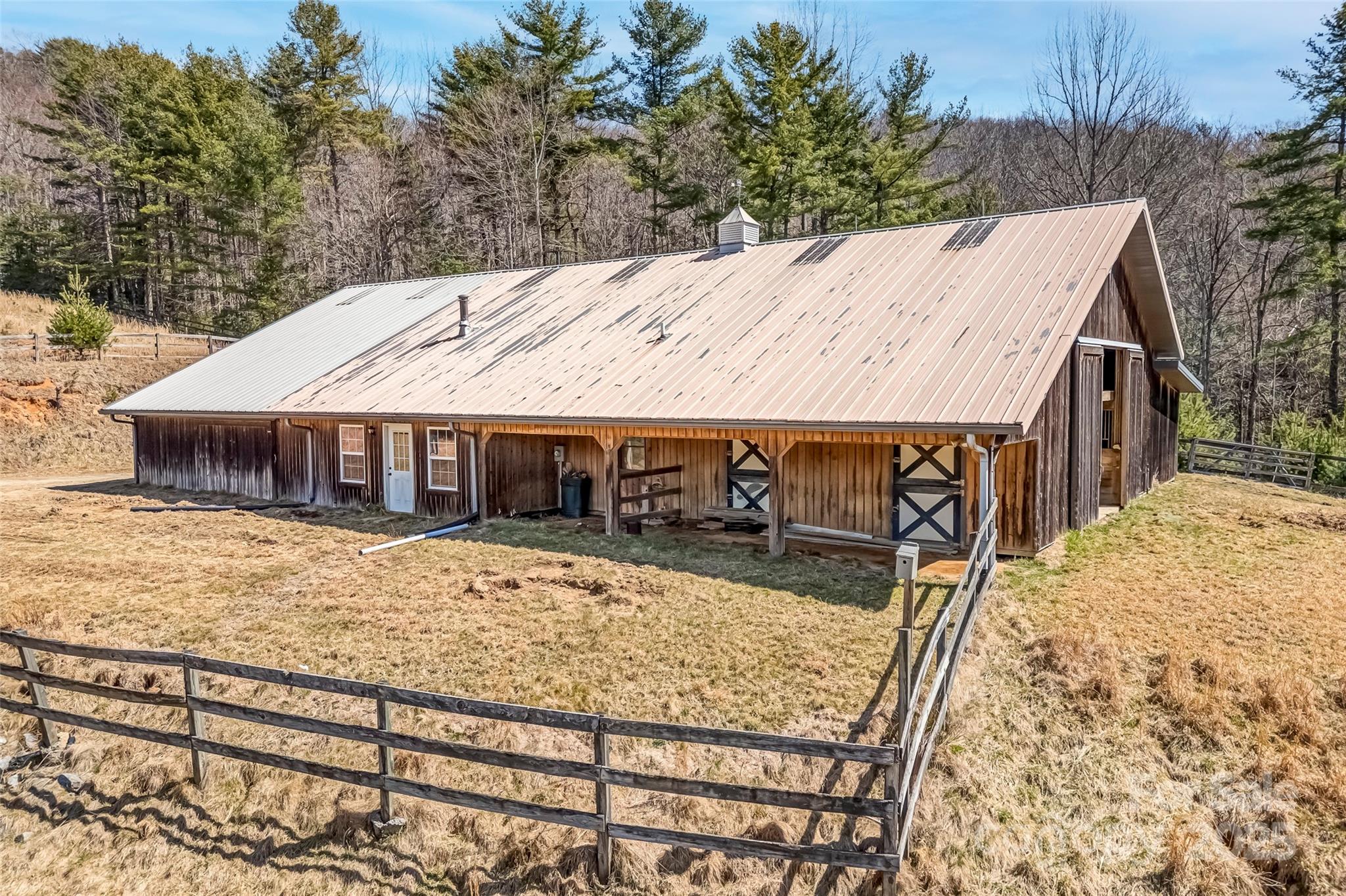 674 Walnut Ridge Road Brevard, NC 28712 - Photo 7 of 45 Gallery Image 7