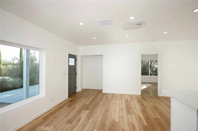 $1,850,000 | 14523 Ryan Street, Sylmar, CA 91342