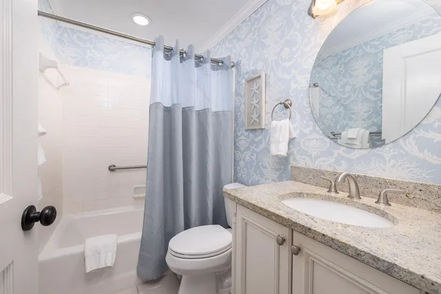 $2,250,000 | 17 Beach Club Villas, Isle of Palms, SC 29451