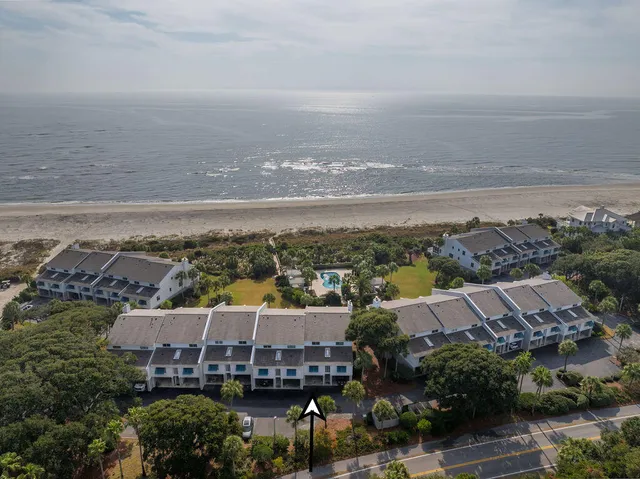 $2,250,000 | 17 Beach Club Villas, Isle of Palms, SC 29451