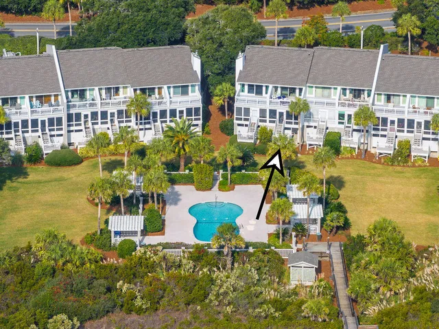 $2,250,000 | 17 Beach Club Villas, Isle of Palms, SC 29451