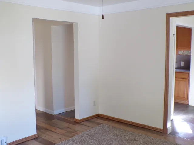 $164,900 | 14567 Longtin Street, Southgate, MI 48195