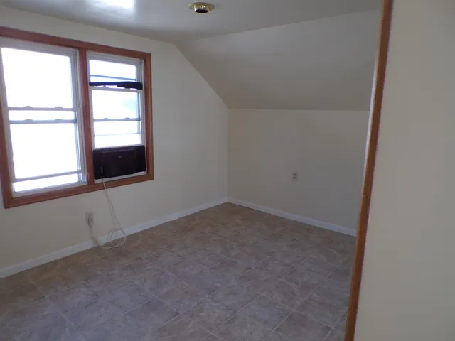 $164,900 | 14567 Longtin Street, Southgate, MI 48195