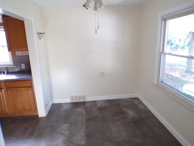 $164,900 | 14567 Longtin Street, Southgate, MI 48195