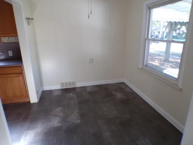 $164,900 | 14567 Longtin Street, Southgate, MI 48195