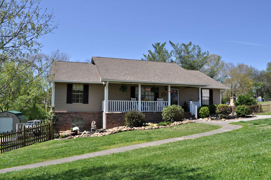 165 Maple Ridge Lane Seymour, TN 37865 - Photo 1 of 38 front