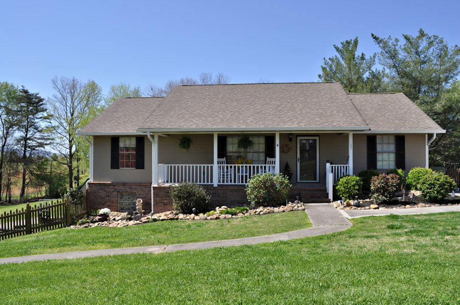 165 Maple Ridge Lane Seymour, TN 37865 - Photo 2 of 38 front4
