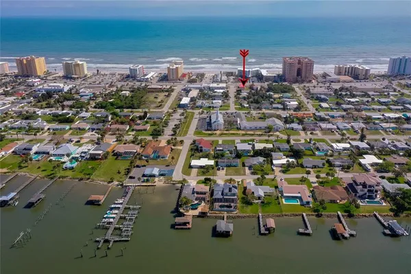 $900 | 3226 South Atlantic Avenue, Unit 5, Daytona Beach, FL 32118