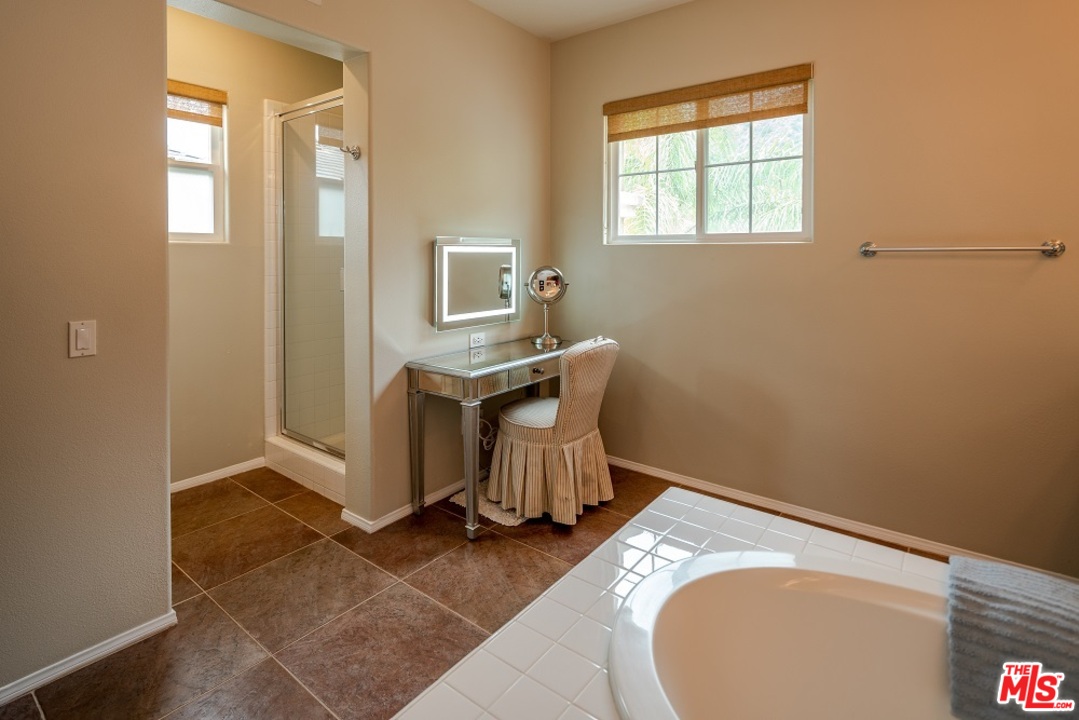 26 Boulder Ridge Court Azusa, CA 91702 - Photo 23 of 35 Gallery Image 23