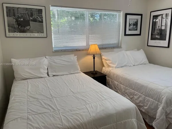 $5,000 | 113 Southwest 2nd Street, Hallandale Beach, FL 33009