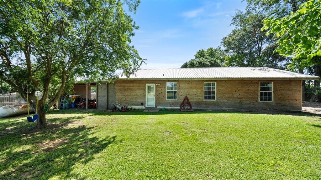 29080 Highway 19 Athens, TX 75752 - Photo 21 of 30 a view of a house with a yard