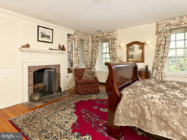 203 Drakes Corner Road Princeton, NJ 08540 - Photo 13 of 25 Gallery Image 13