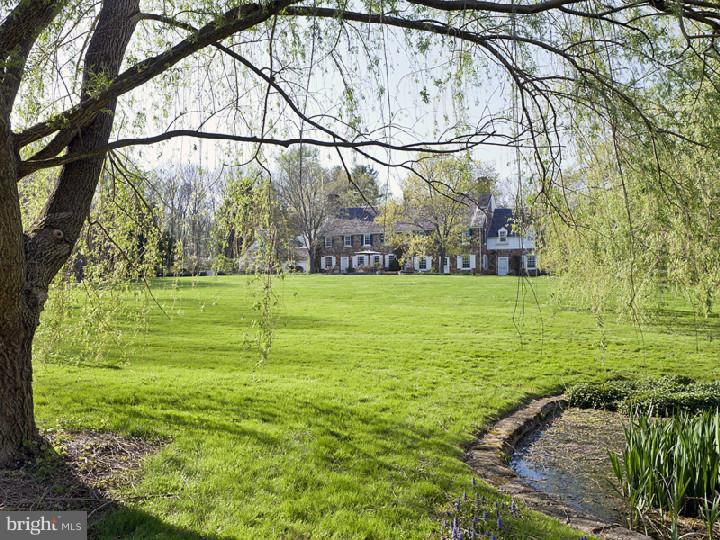203 Drakes Corner Road Princeton, NJ 08540 - Photo 24 of 25 Gallery Image 24