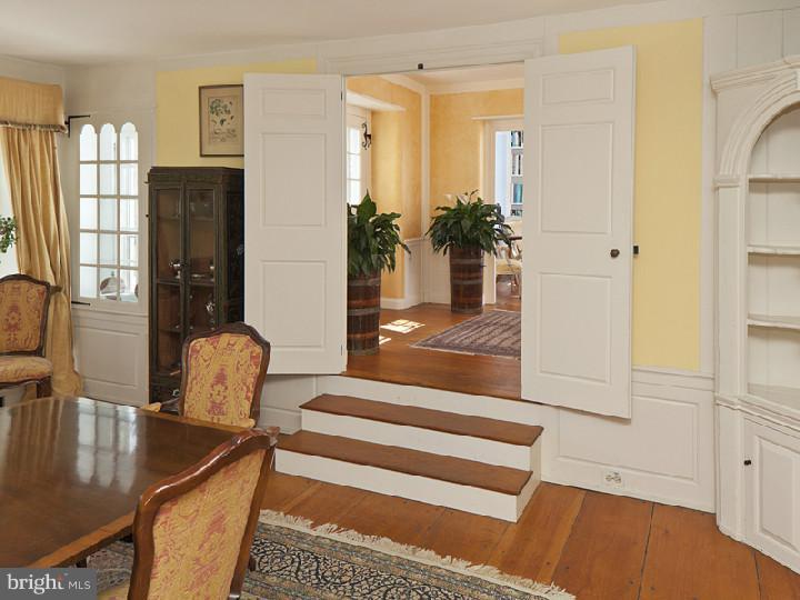 203 Drakes Corner Road Princeton, NJ 08540 - Photo 6 of 25 Gallery Image 6