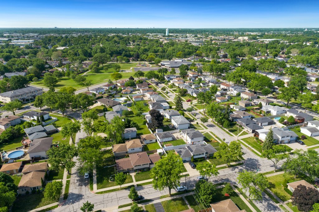 365 West Myrick Avenue Addison, IL 60101 - Photo 45 of 49 an aerial view of residential houses with city view