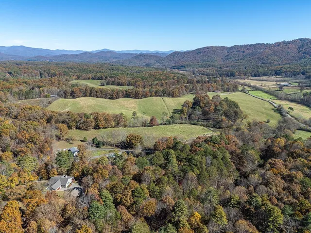 $749,900 | 122 Ritz Road, Murphy, NC 28906