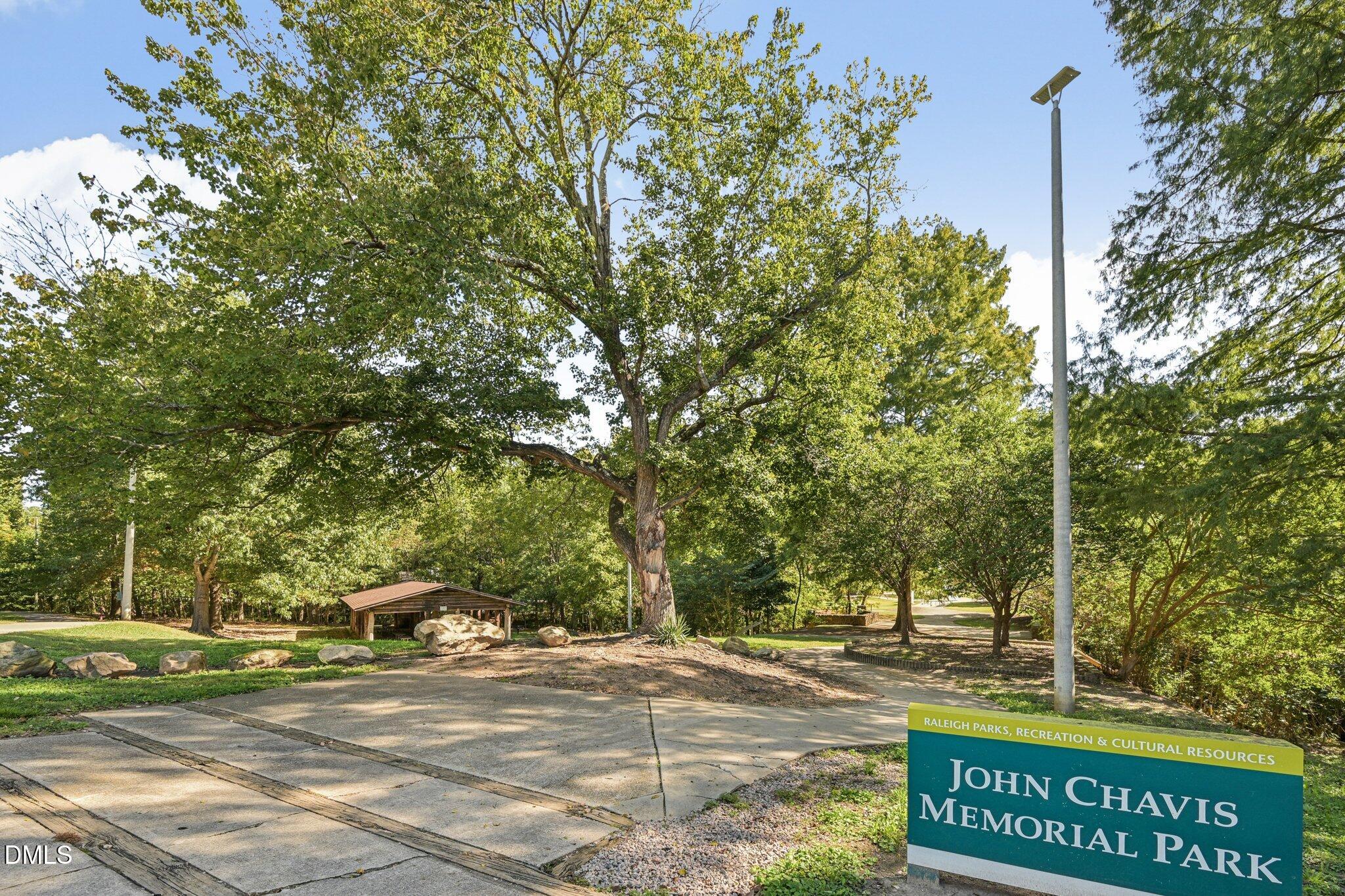725 South East Street Raleigh, NC 27601 - Photo 4 of 24 8-web-or-mls-S East St-S0810-008